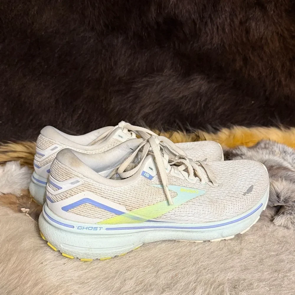 Brooks Women's Beige and Blue Sneakers 10 (3750)